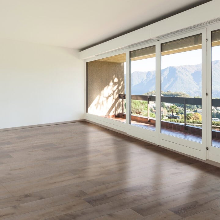 This is an image of the tile product Lusso Euro Oak Engineered Wood