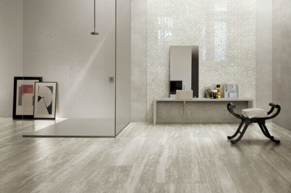 This is an image of the tile product I-Travertini Beige Glossy.