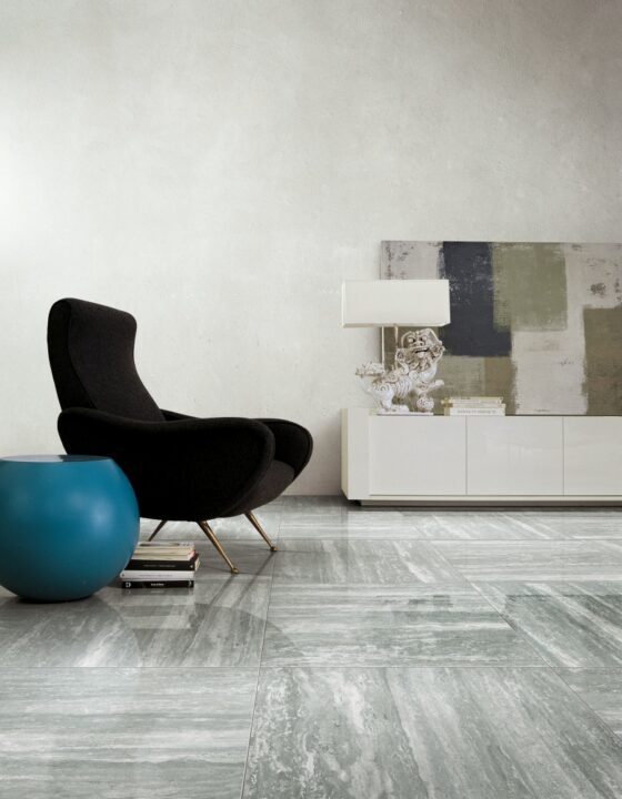 This is an image of the tile product I-Travertini Grey Glossy.